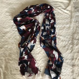 LOFT scarf